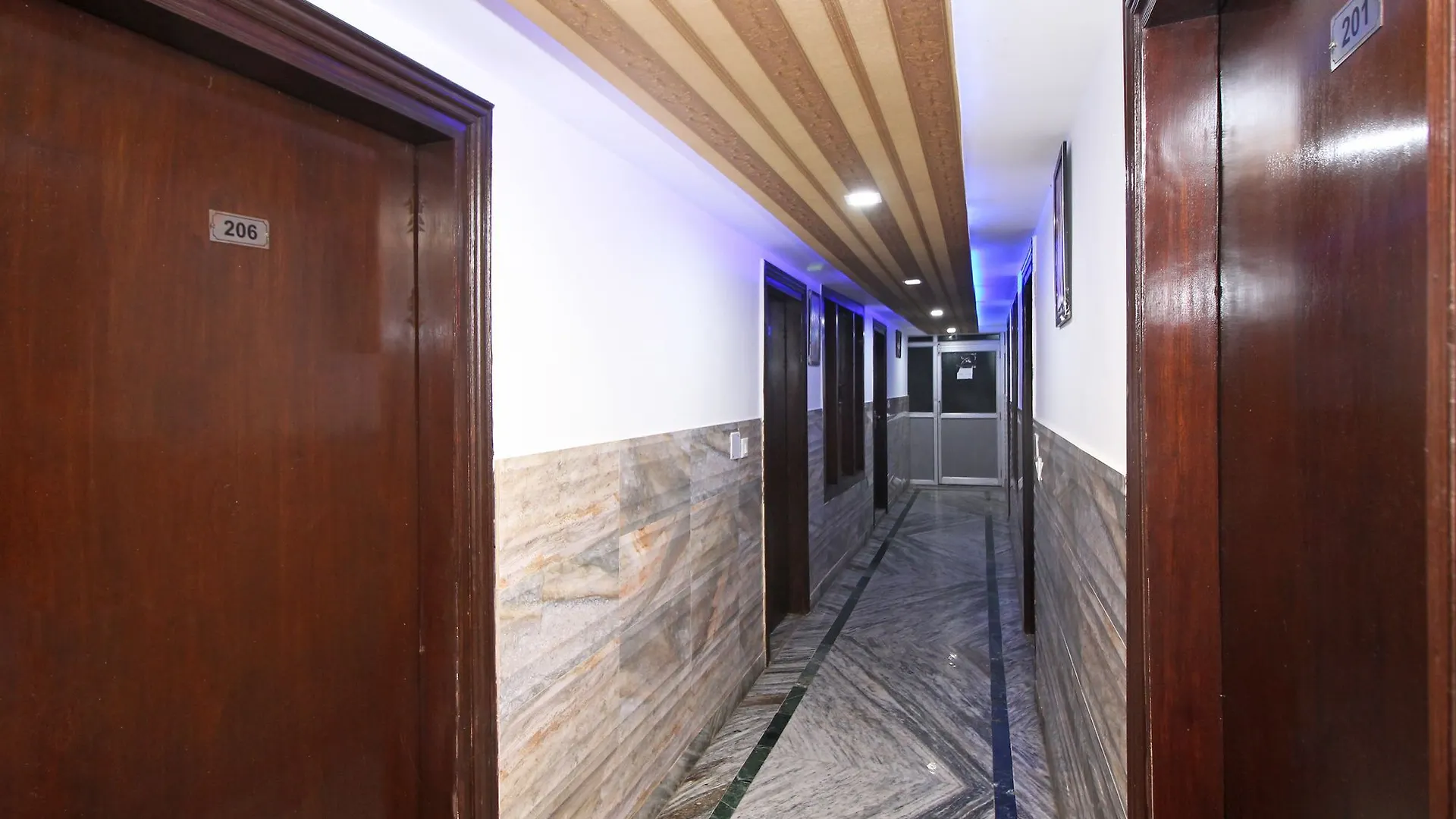 Oyo 8743 Hotel Ravi Palace Agra
